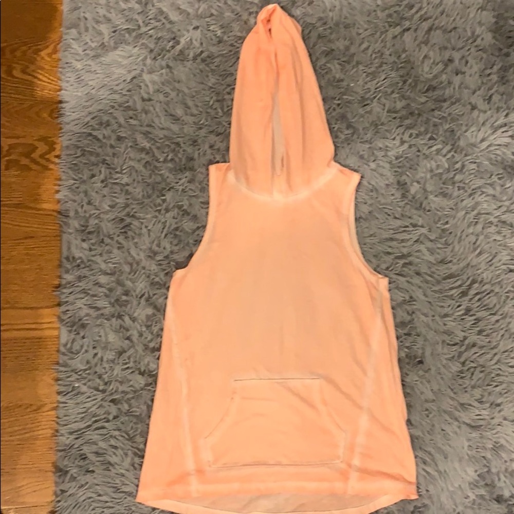 Girls workout top